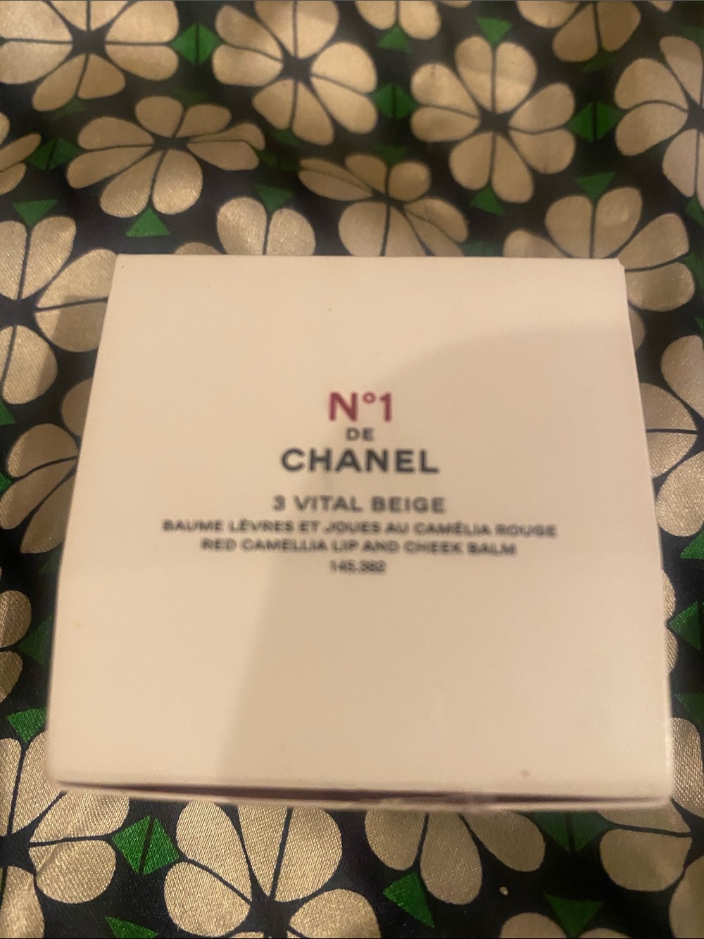 CHANEL N°1 Vital Beige Lip & Cheek Balm - Beige